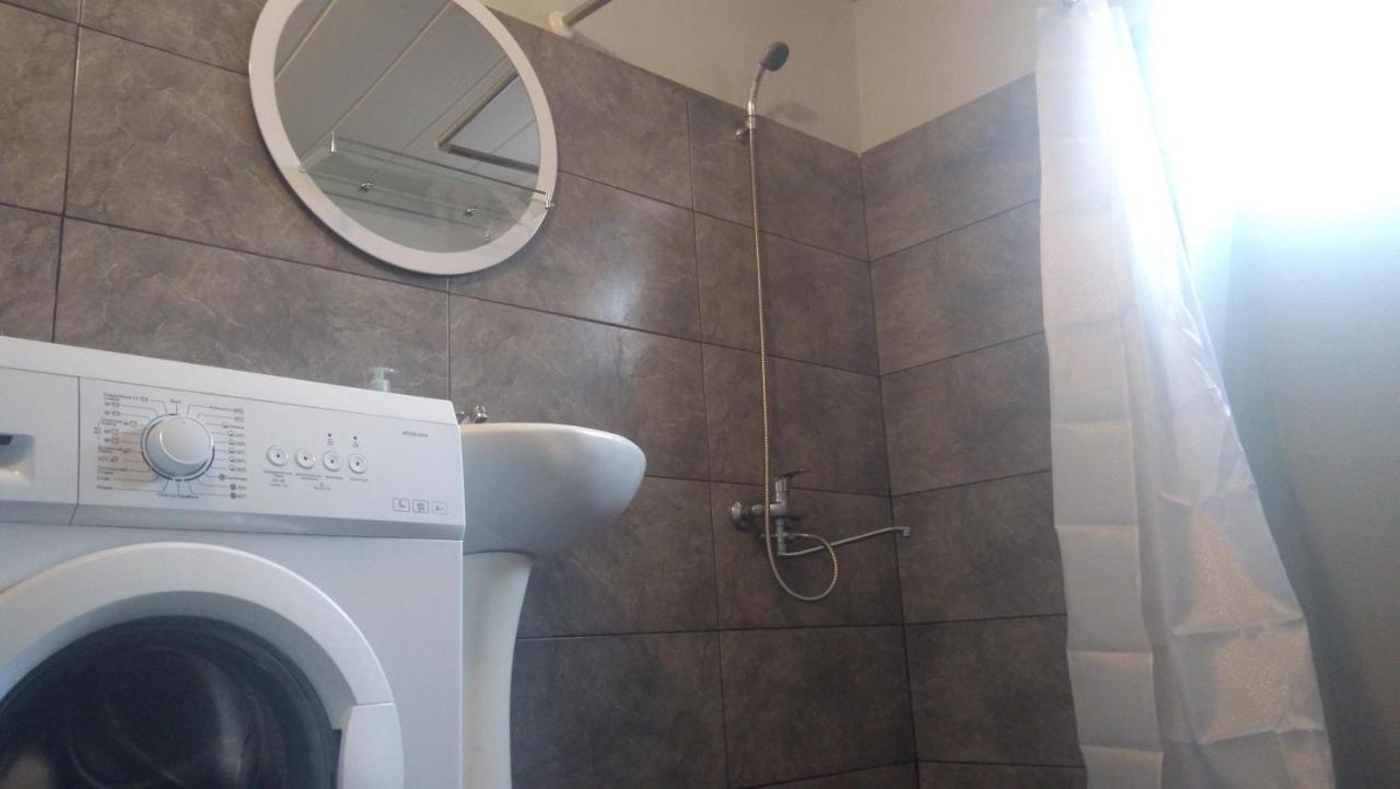 Vera Apartment Tbilisi Esterno foto